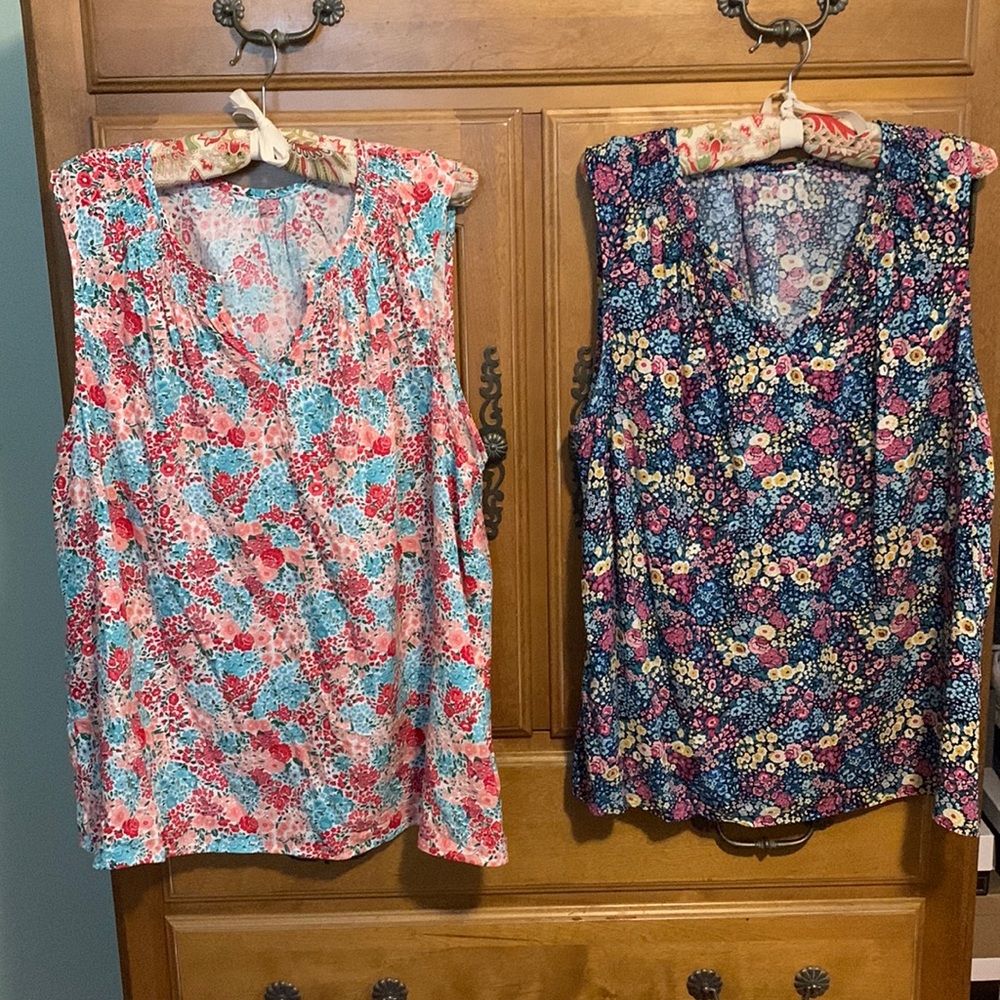 Bundle Floral Tanks 😎 Size L
